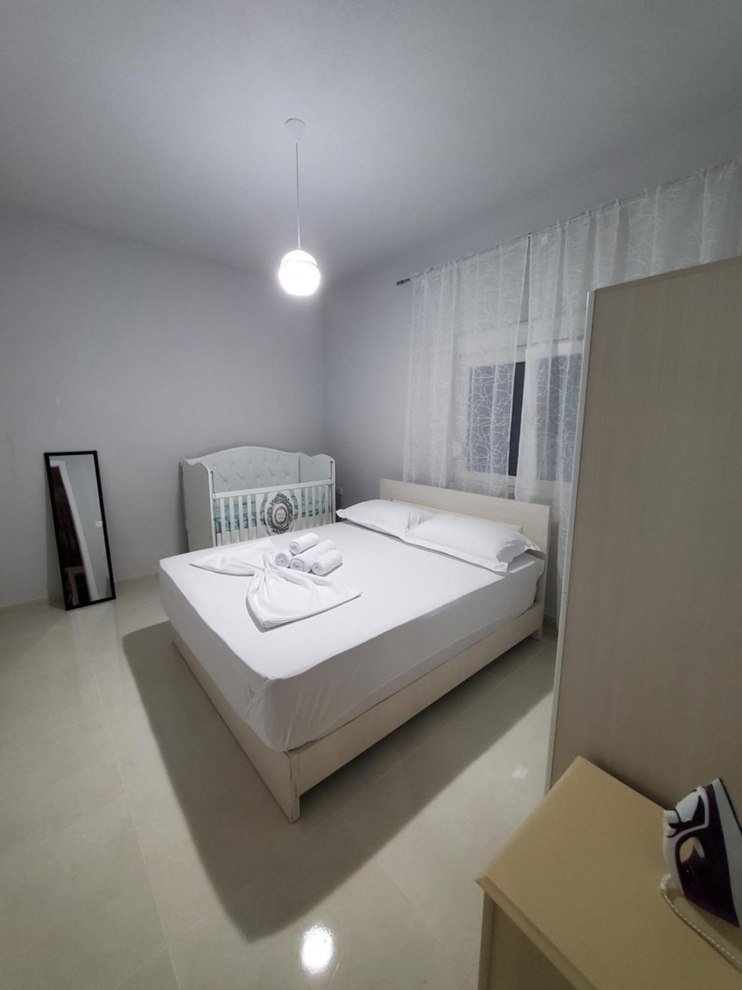 Twins Apartment Përmet Szoba fotó